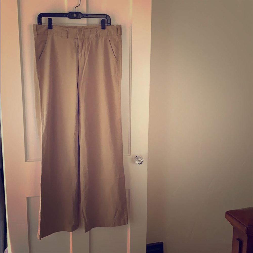 Vince wide leg khaki pant